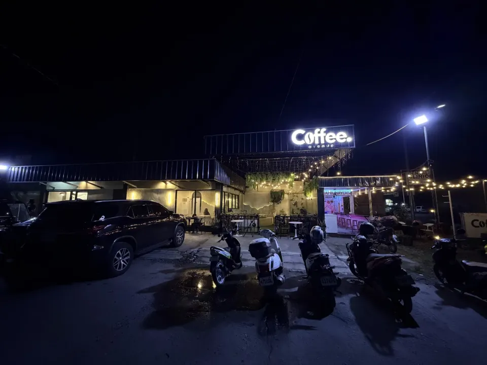 Photo 3 of Coffee Avenue
